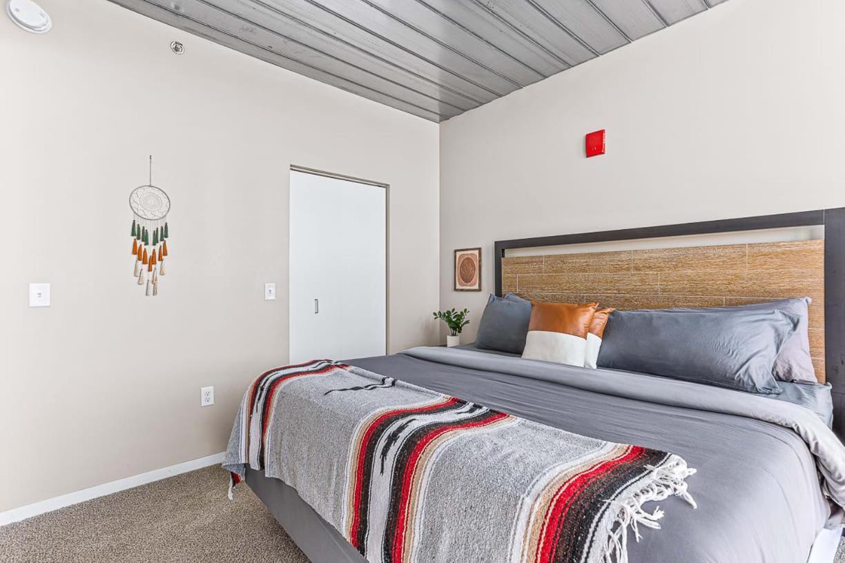Spacious 2 King Bed Downtown To It Appartement Ann Arbor